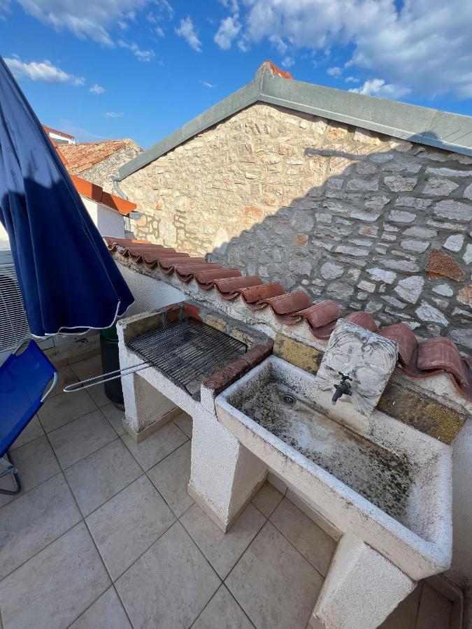 בטינה Ferienhaus Insel Murter Vivaldi/Stonehouse Betina מראה חיצוני תמונה